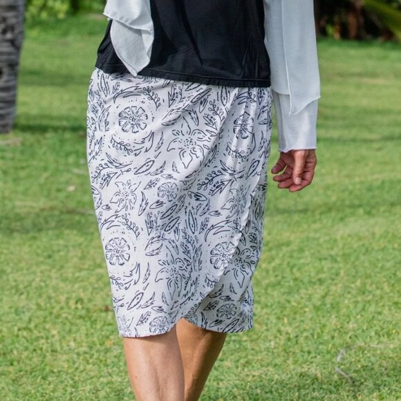 Rip Skirt Hawaii Wrap Skirt L Ditsy Daisy Yellow Floral Vacation Beach Length 3 - Picture 5 of 5